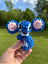 Load image into Gallery viewer, Worry Blue Alien
